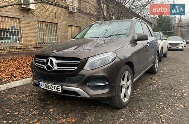 Mercedes-Benz GLE-Class  2015