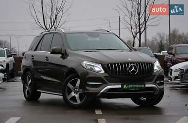 Mercedes-Benz GLE-Class  2015