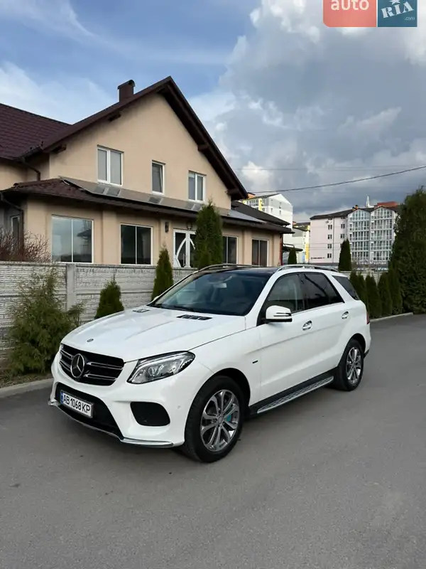 Mercedes-Benz GLE-Class