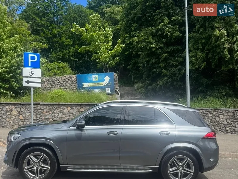 Mercedes-Benz GLE-Class 2021
