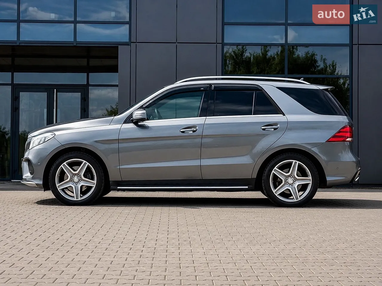 2016 Mercedes-Benz GLE - мініатюра 5