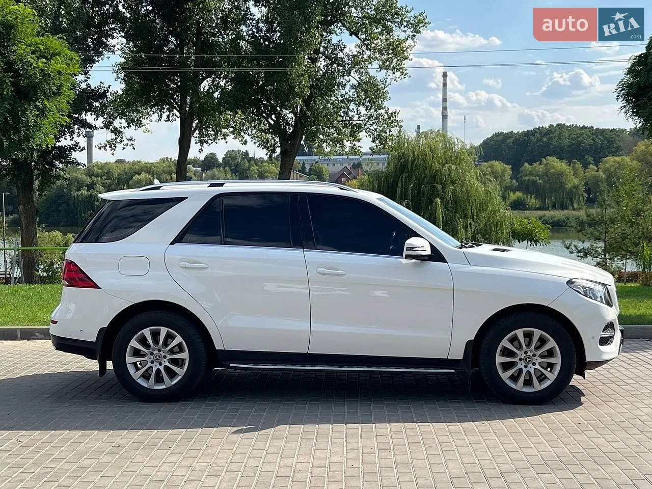 2017 Mercedes-Benz GLE - мініатюра 5