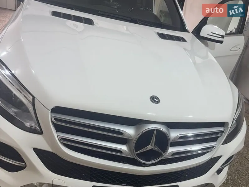 Mercedes-Benz GLE-Class