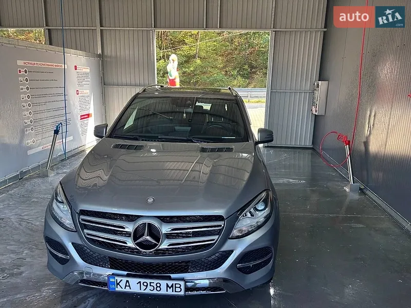 Mercedes-Benz GLE-Class