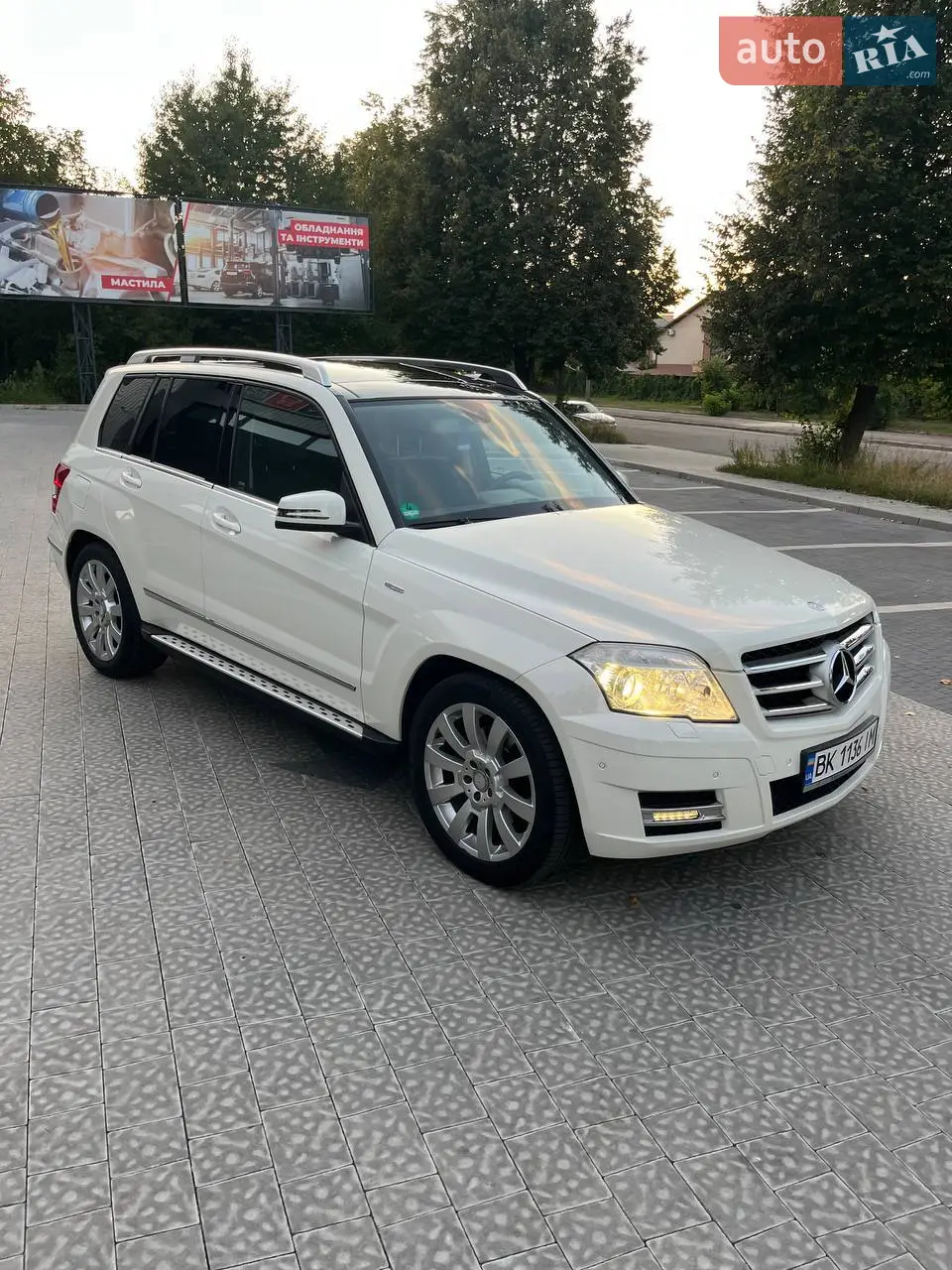 2010 Mercedes-Benz GLK-klasse - мініатюра 4