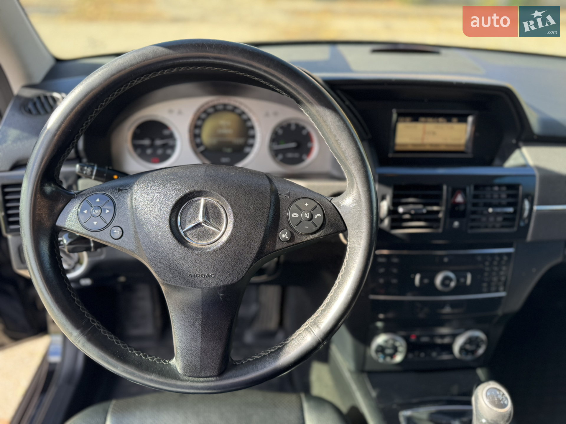 Mercedes-Benz GLK-Class 2011 VIN WDC2049011F583035 фото оголошення 27 з 46