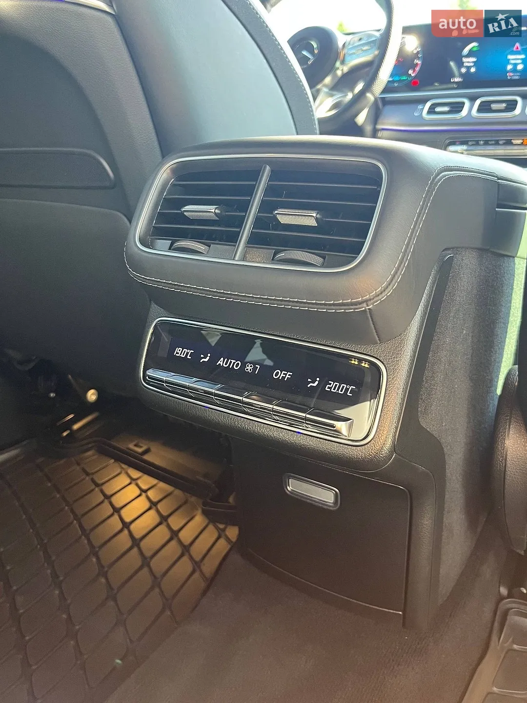 Mercedes-Benz GLS-Class 2021 VIN W1N1679891A472347 фото оголошення 25 з 35