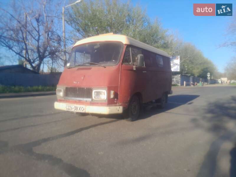 Мінівен Mercedes-Benz Leichttransporter