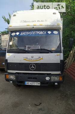 Mercedes-Benz LK-Series  1998