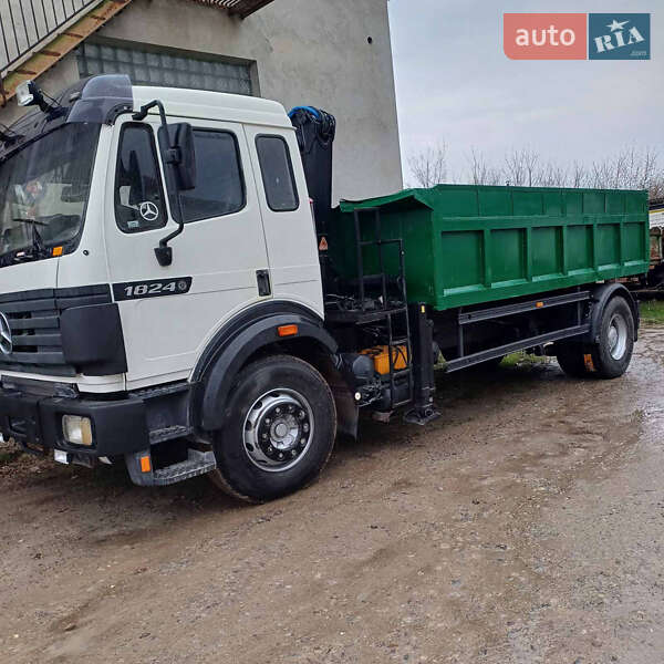 Кран-маніпулятор Mercedes-Benz LK-Series