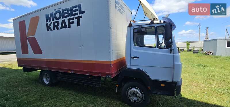 Грузовой фургон Mercedes-Benz LK-Series