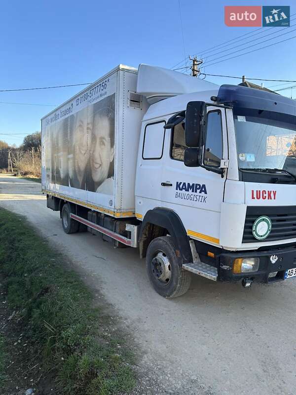 Вантажний фургон Mercedes-Benz LK-Series