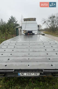 Mercedes-Benz LK-Series 1995