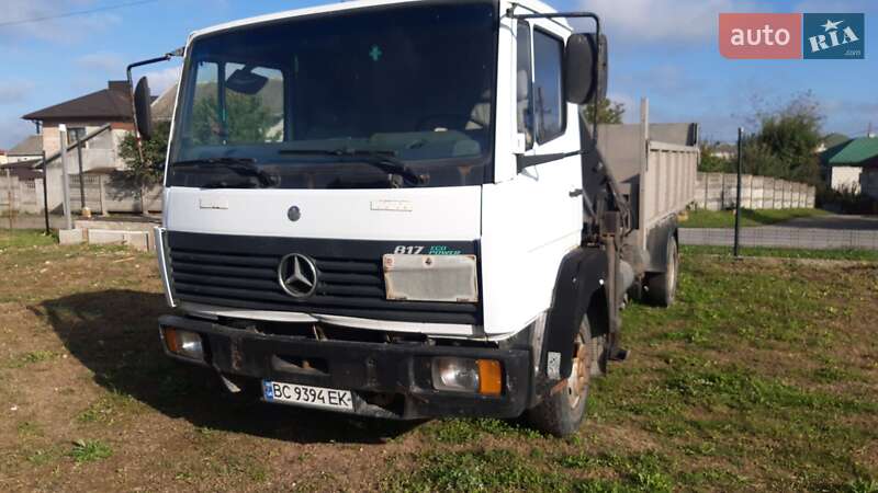 Вантажівки Mercedes-Benz LN-Series