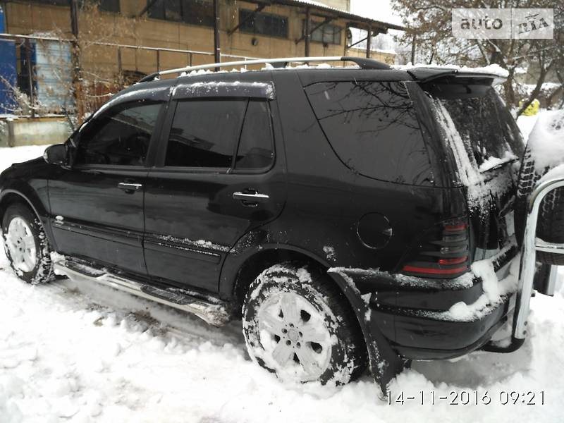 Внедорожник / Кроссовер Mercedes-Benz M-Class