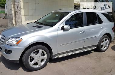 Mercedes-Benz M-Class  2007