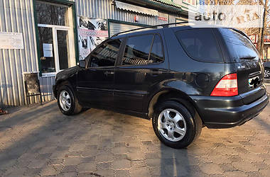 Mercedes-Benz M-Class  2003