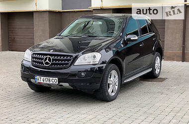 Mercedes-Benz M-Class ML164 2006