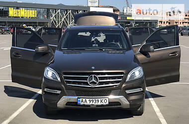 Mercedes-Benz M-Class  2012