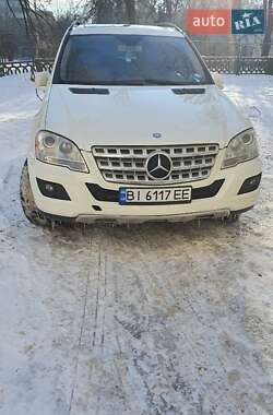 Mercedes-Benz M-Class BlueTec 2011