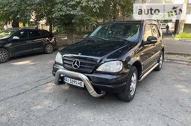 Mercedes-Benz M-Class  1999