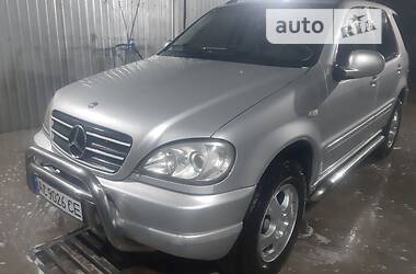 Mercedes-Benz M-Class  1999