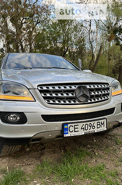 Mercedes-Benz M-Class  2006