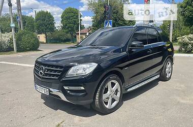 Mercedes-Benz M-Class Blue 2012