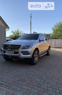 Mercedes-Benz M-Class  2013