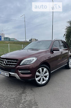 Mercedes-Benz M-Class  2013