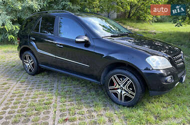 Mercedes-Benz M-Class  2008