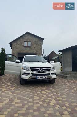 Mercedes-Benz M-Class  2012
