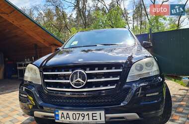 Mercedes-Benz M-Class  2011