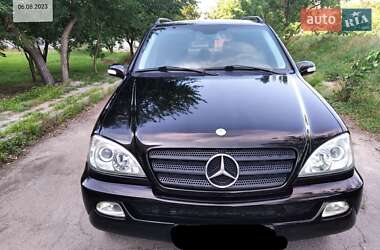 Mercedes-Benz M-Class M112 2004