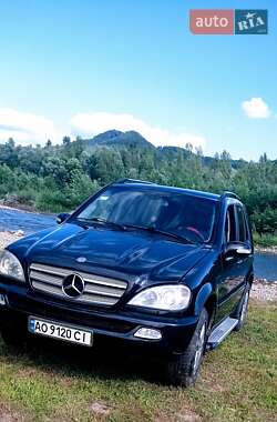 Mercedes-Benz M-Class 2004