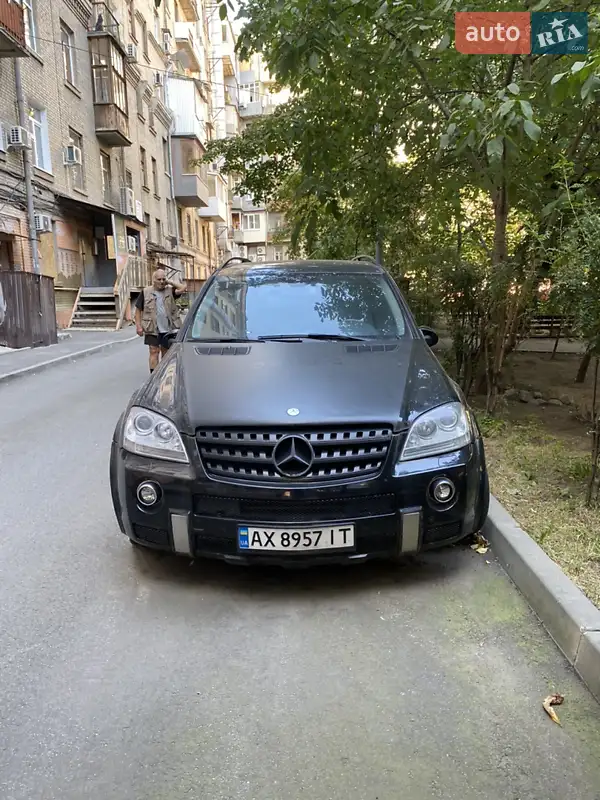 Mercedes-Benz M-Class