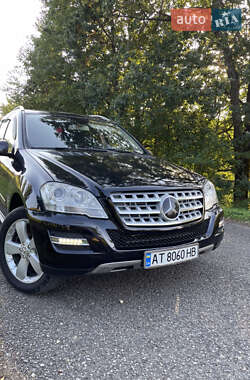 Mercedes-Benz M-Class 2010