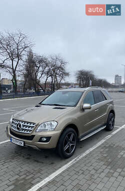 Mercedes-Benz M-Class  2009