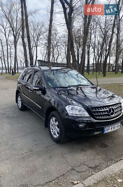 Mercedes-Benz M-Class 2006