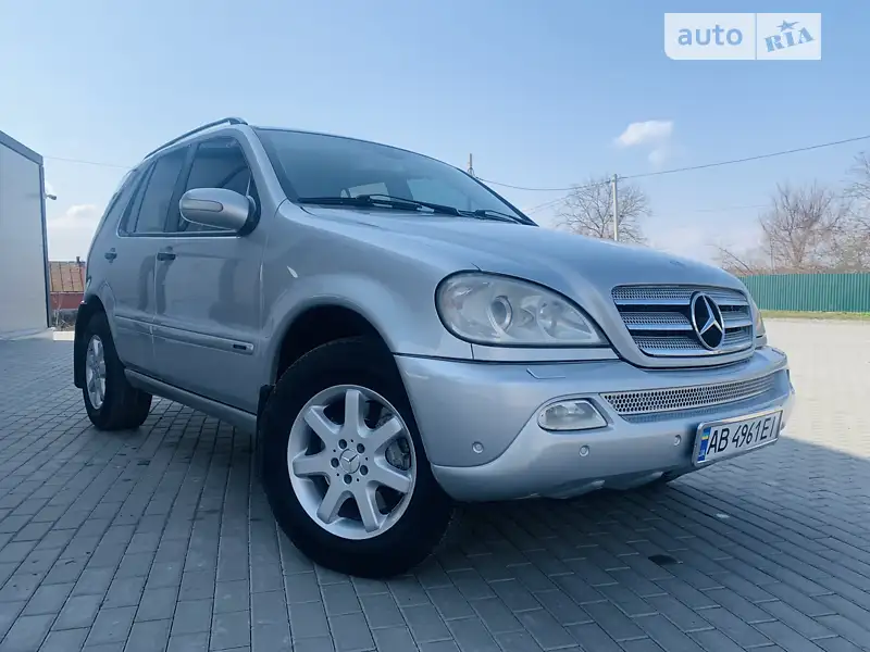 Mercedes-Benz M-Class 2004