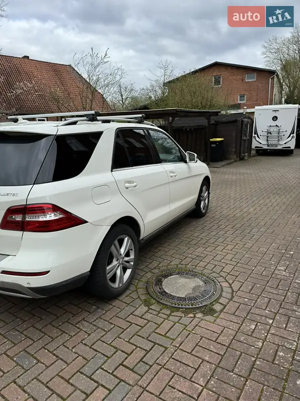 Mercedes-Benz M-Class