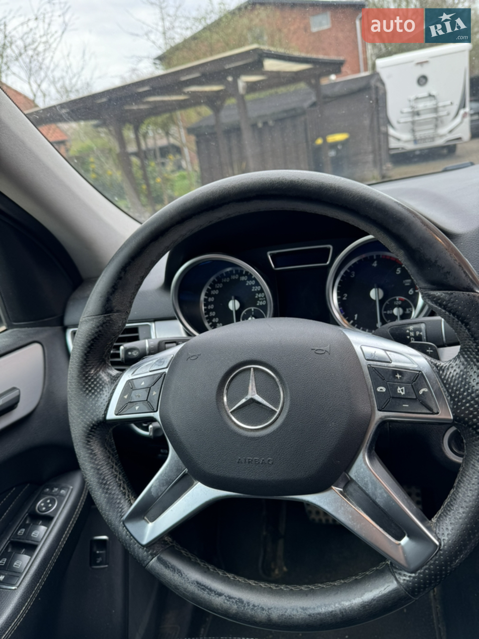 2013 Mercedes-Benz M-klasse - мініатюра 2