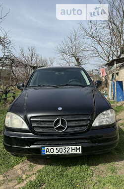 Mercedes-Benz M-Class  2000