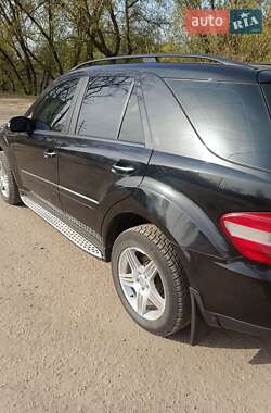 Mercedes-Benz M-Class  2006