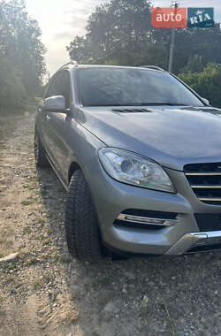 Mercedes-Benz M-Class  2012