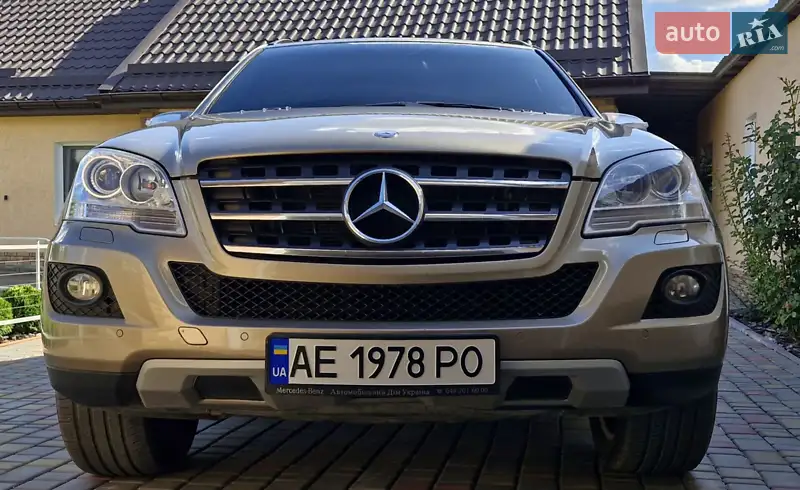 Mercedes-Benz M-Class