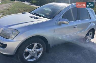 Mercedes-Benz M-Class  2006
