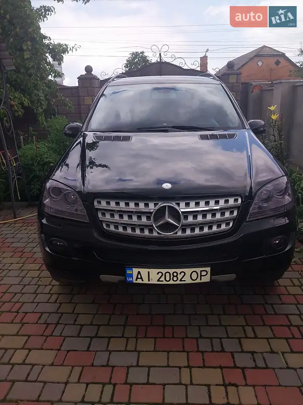 Mercedes-Benz M-Class