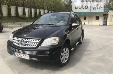 Mercedes-Benz M-Class  2005