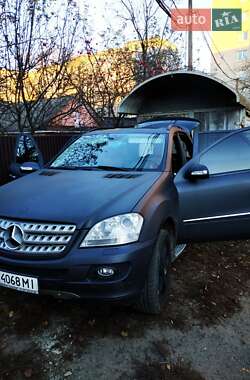Mercedes-Benz M-Class  2008